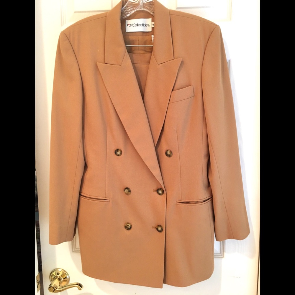 Suit jacket and skirt
